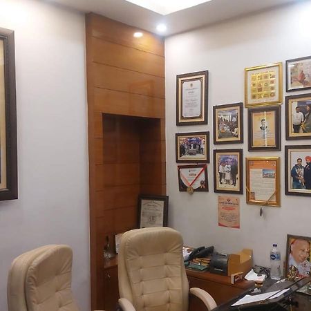 Tanakpur Hotel Rajshree מראה חיצוני תמונה