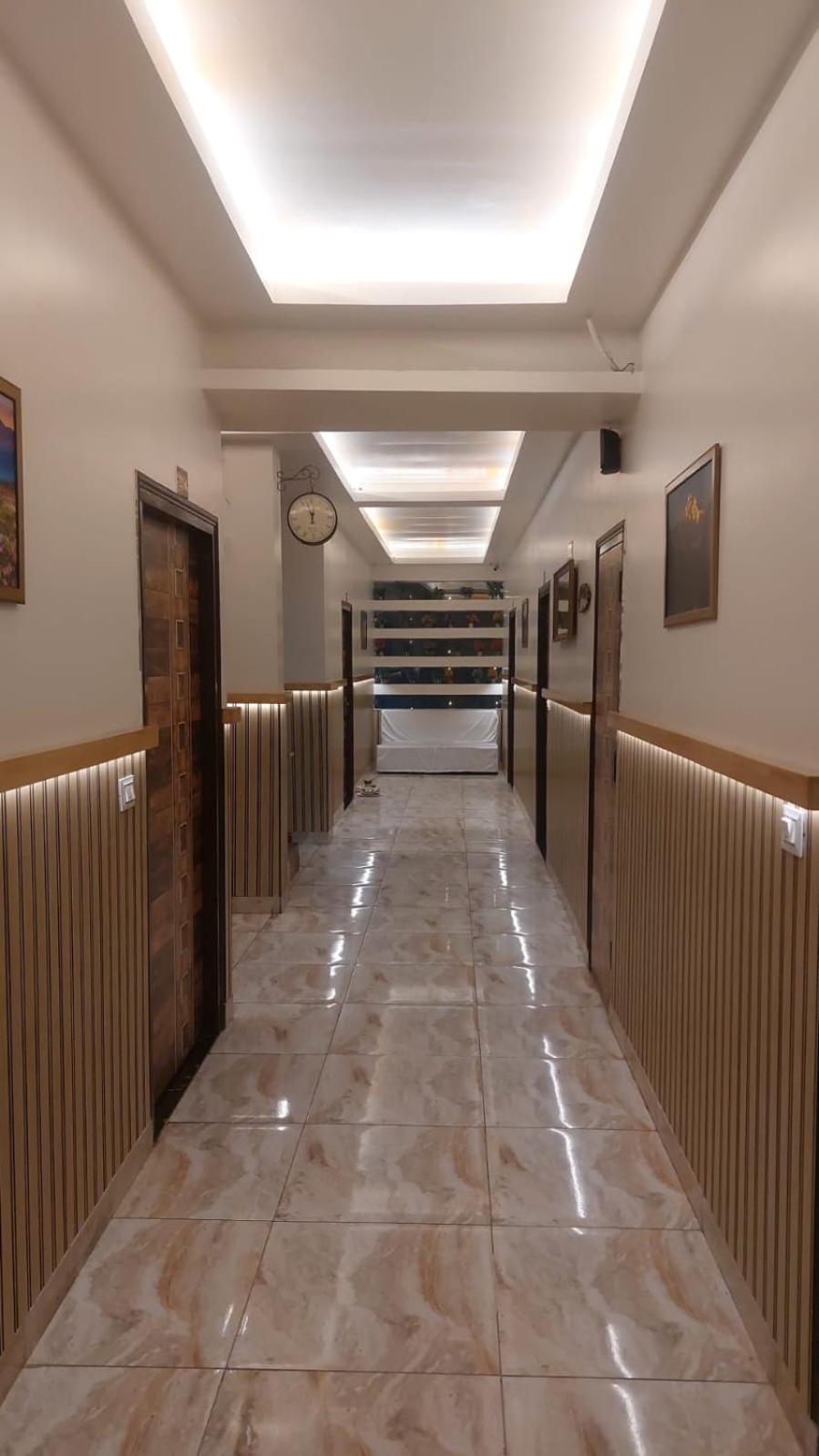 Tanakpur Hotel Rajshree מראה חיצוני תמונה
