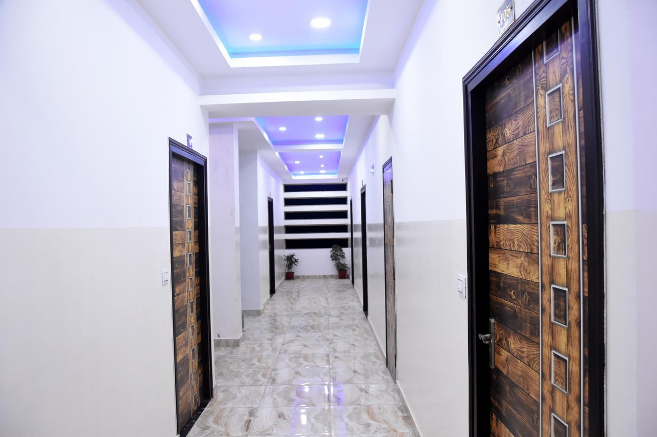 Tanakpur Hotel Rajshree מראה חיצוני תמונה